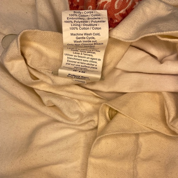 Pottery Barn Medallion Embroidered/Embellished Pillow Cover Coral 24 Inch - Picture 8 of 9